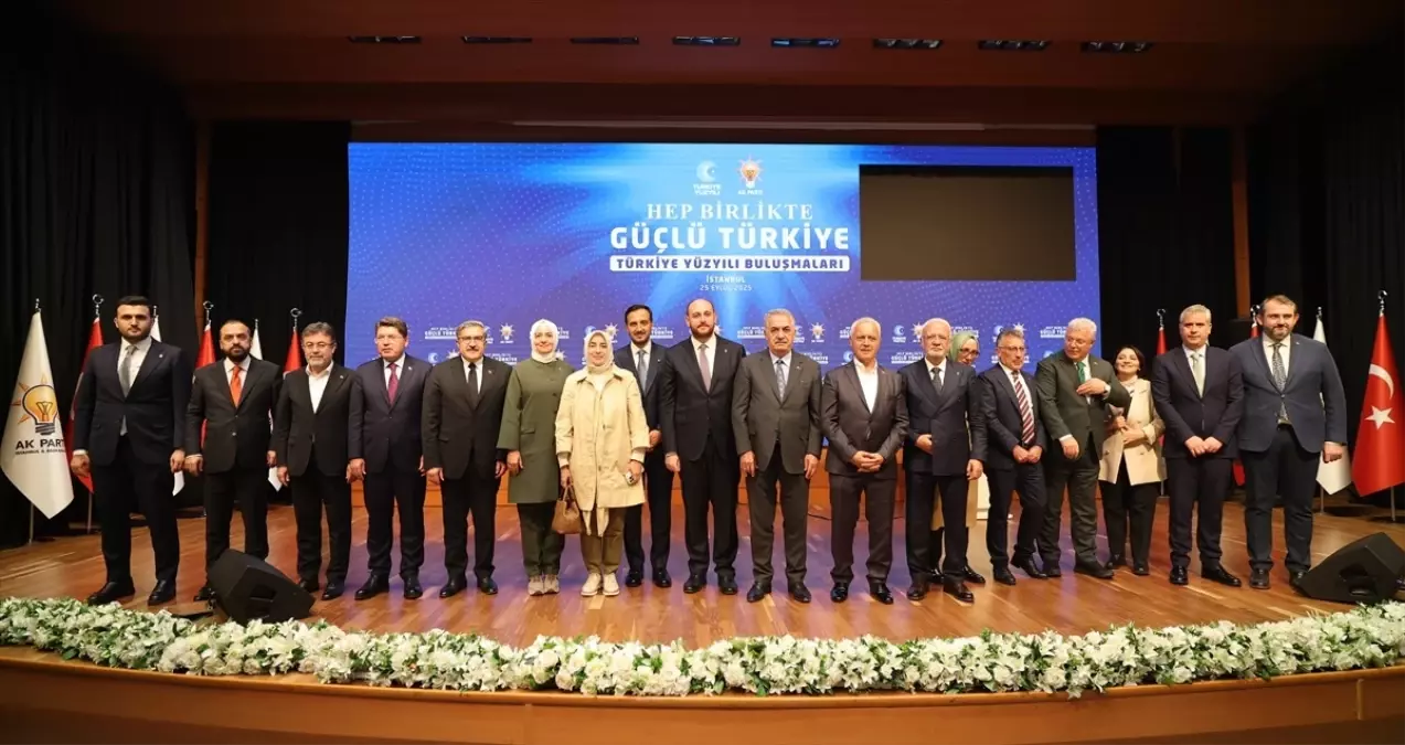 AK Parti'den İstanbul'un 39 ilçesindeki 1700 programa ilişkin değerlendirme toplantısı
