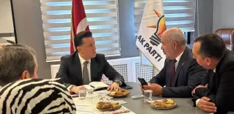 Nebi Hatipoğlu, Halk Günü Programında Vatandaşlarla Bir Araya Geldi