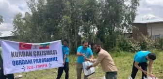 AK Parti, Etiyopya'da kurban kesimi ve dağıtımı yaptı