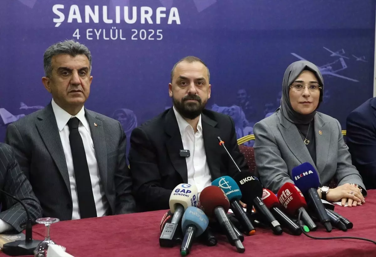 AK Parti Genel Başkan Yardımcısı Acar, Şanlıurfa'da Türkiye Yüzyılı Buluşmaları'nda konuştu Açıklaması