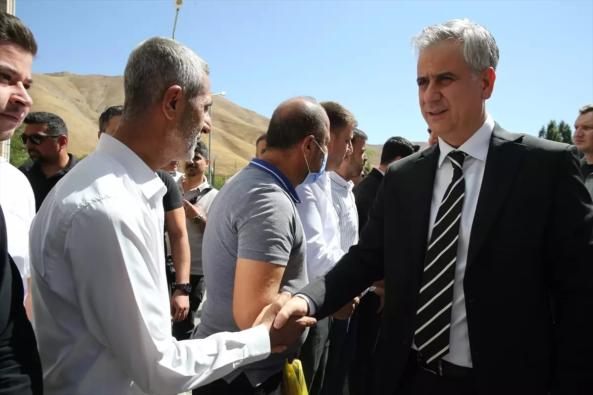 AK Parti Genel Başkan Yardımcısı Yalçın Bitlis'te 'Türkiye Yüzyılı Buluşmaları' kapsamında konuştu Açıklaması