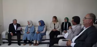 AK Parti Genel Başkan Yardımcısı Yayman, Hatay'da şehit ailesini ziyaret etti
