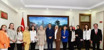 AK Parti Kadın Kolları Başkanı Tuğba Işık Ercan Ardahan'da Ziyaretler Gerçekleştirdi