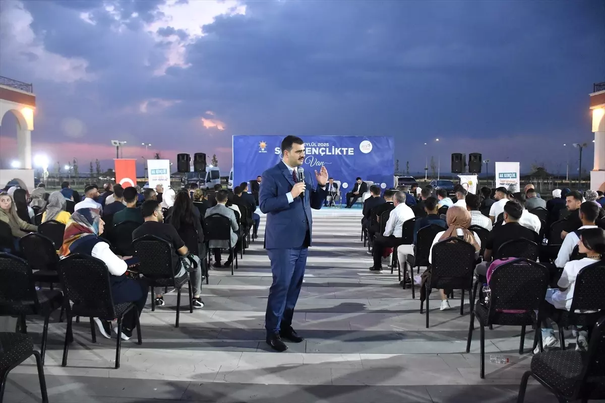 AK Parti Genel Sekreteri İnan, Van'da gençlerle buluştu Açıklaması