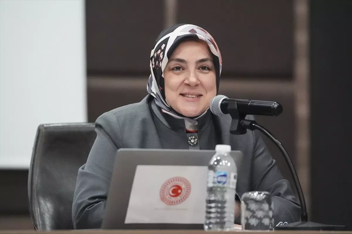 AK Parti Kadın Kolları Başkanı Ercan, İstanbul'da 'STEM4HER' programında konuştu Açıklaması