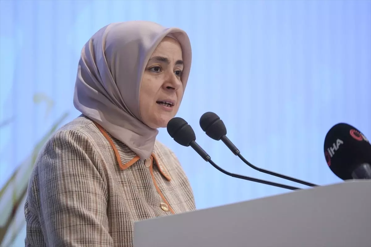 AK Parti Kadın Kolları Liderlik Akademisi kampı sona erdi
