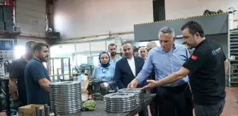 AK Parti İl Başkanı Tever, Ekonomiye Katkı Sağlayan Firmaları Ziyaret Etti