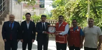 Milletvekili Tatar, Kurban Vekaletini Türk Kızılay'a Verdi