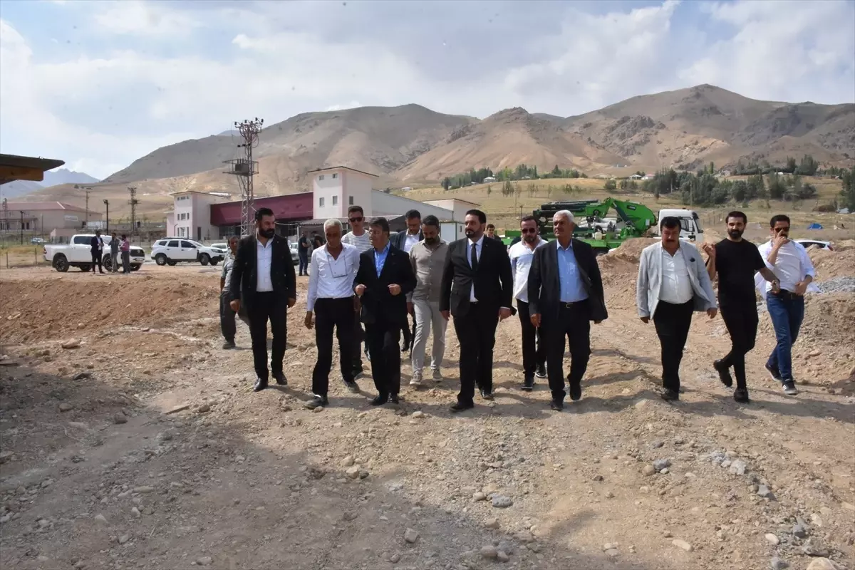 Kayhan Türkmenoğlu, Başkale'deki Yatırımları İnceledi