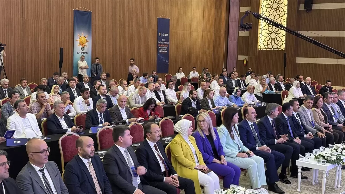 AK Parti Yerel Yönetimler Bölge Toplantısı Konya'da yapıldı