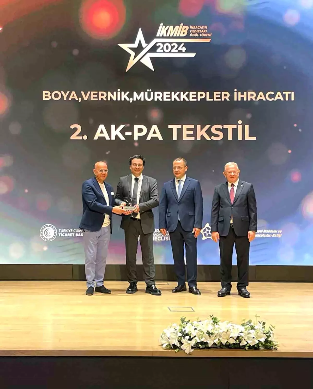 Akcoat, İhracatın Yıldızları Ödülleri'nde İkincilik Ödülü Aldı