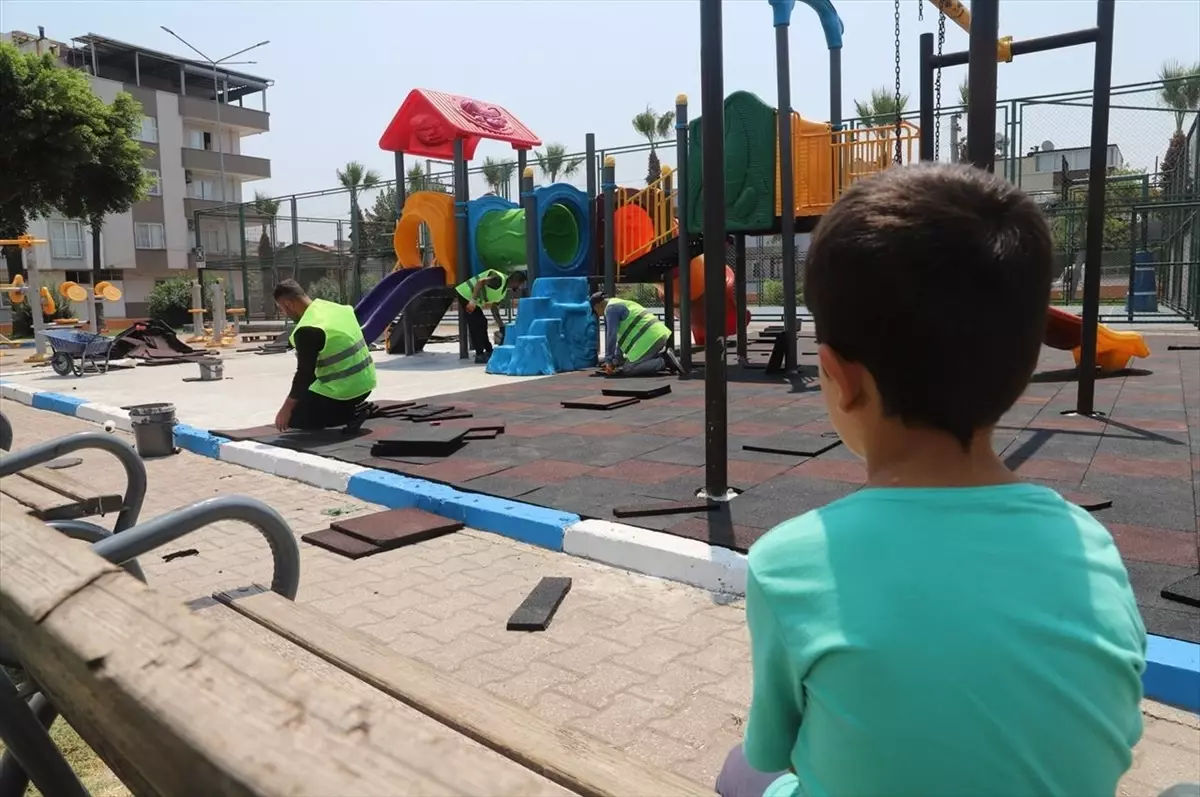 Mersin'de Oyun ve Egzersiz Parklarında Yenileme Çalışmaları Başlatıldı