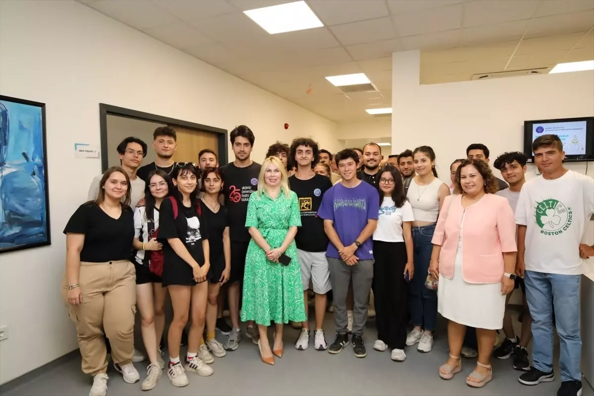 Akdeniz Üniversitesi'ne 9 Bin 69 Yeni Öğrenci Katıldı