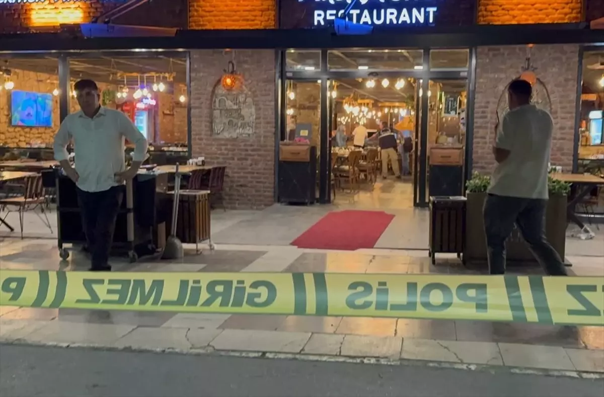 Aksaray'da Restoranda Kanlı Kavga: Eski Eş ve Kayınvalide Yaralandı