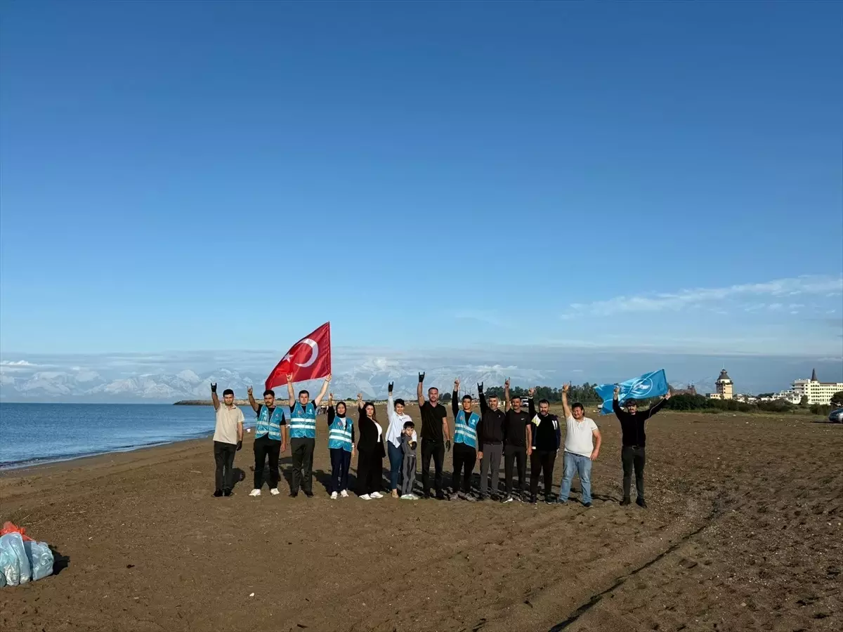 Aksu Ülkü Ocakları'ndan Dünya Çevre Günü Etkinliği