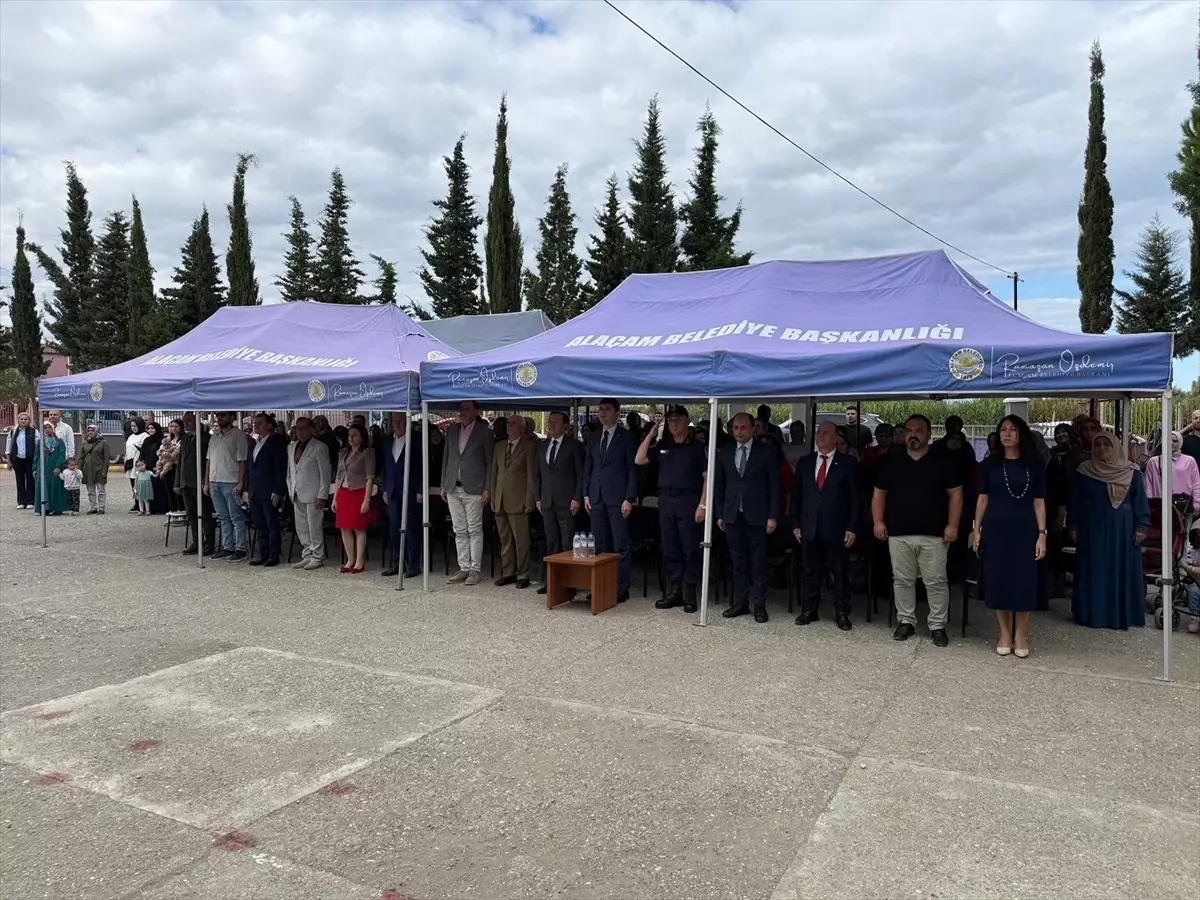 Samsun Alaçam'da İlköğretim Haftası Kutlandı