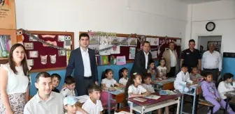 Alaçam ilçesinde 2 bin 411 öğrenci karnelerini alarak tatile girdi
