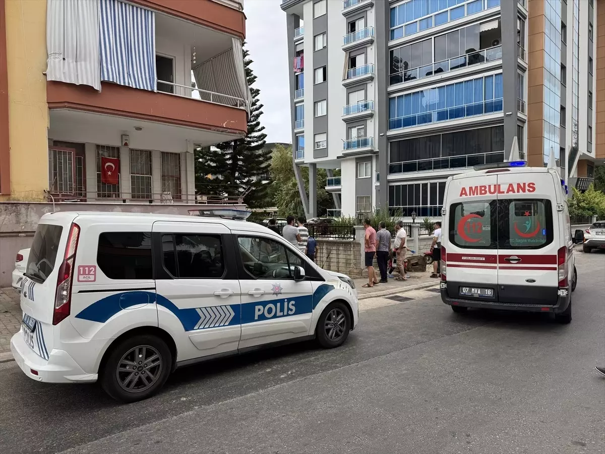 Alanya'da Evinde Ölü Bulunan Adamın Kimliği Belirlendi
