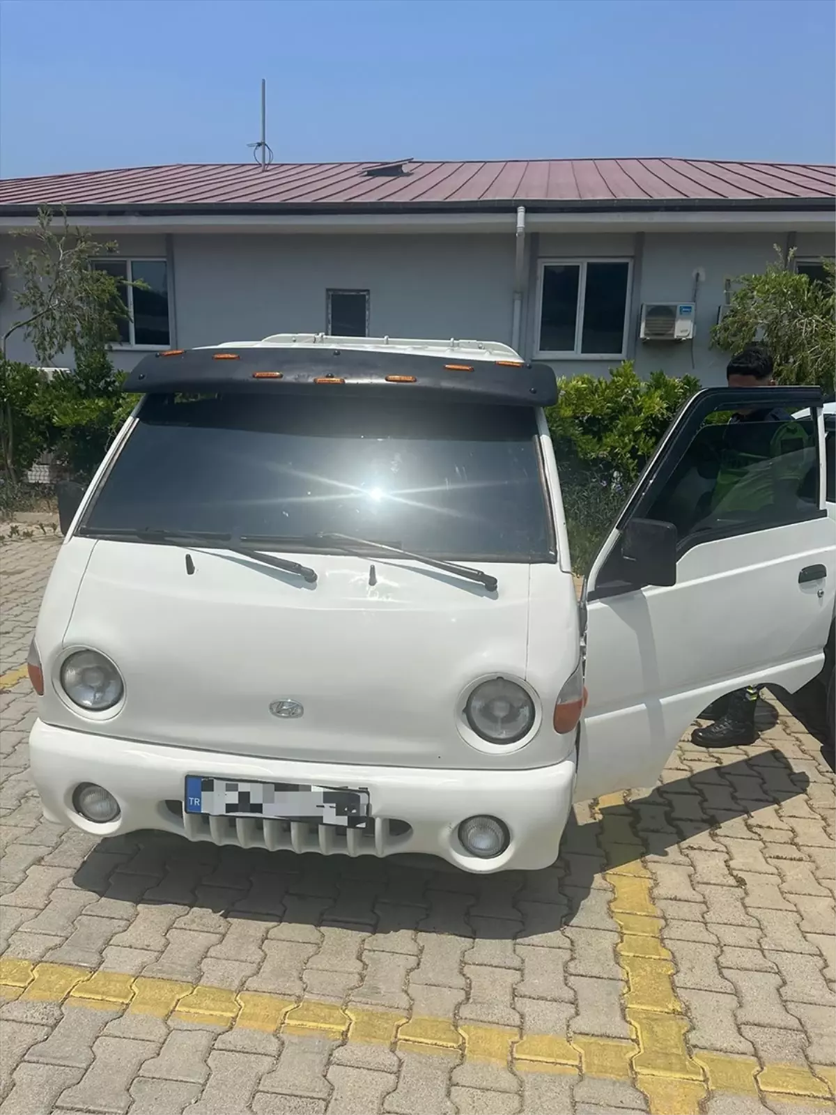 Alanya'da Trafik Güvenliğini Tehlikeye Düşüren Sürücüye Ceza