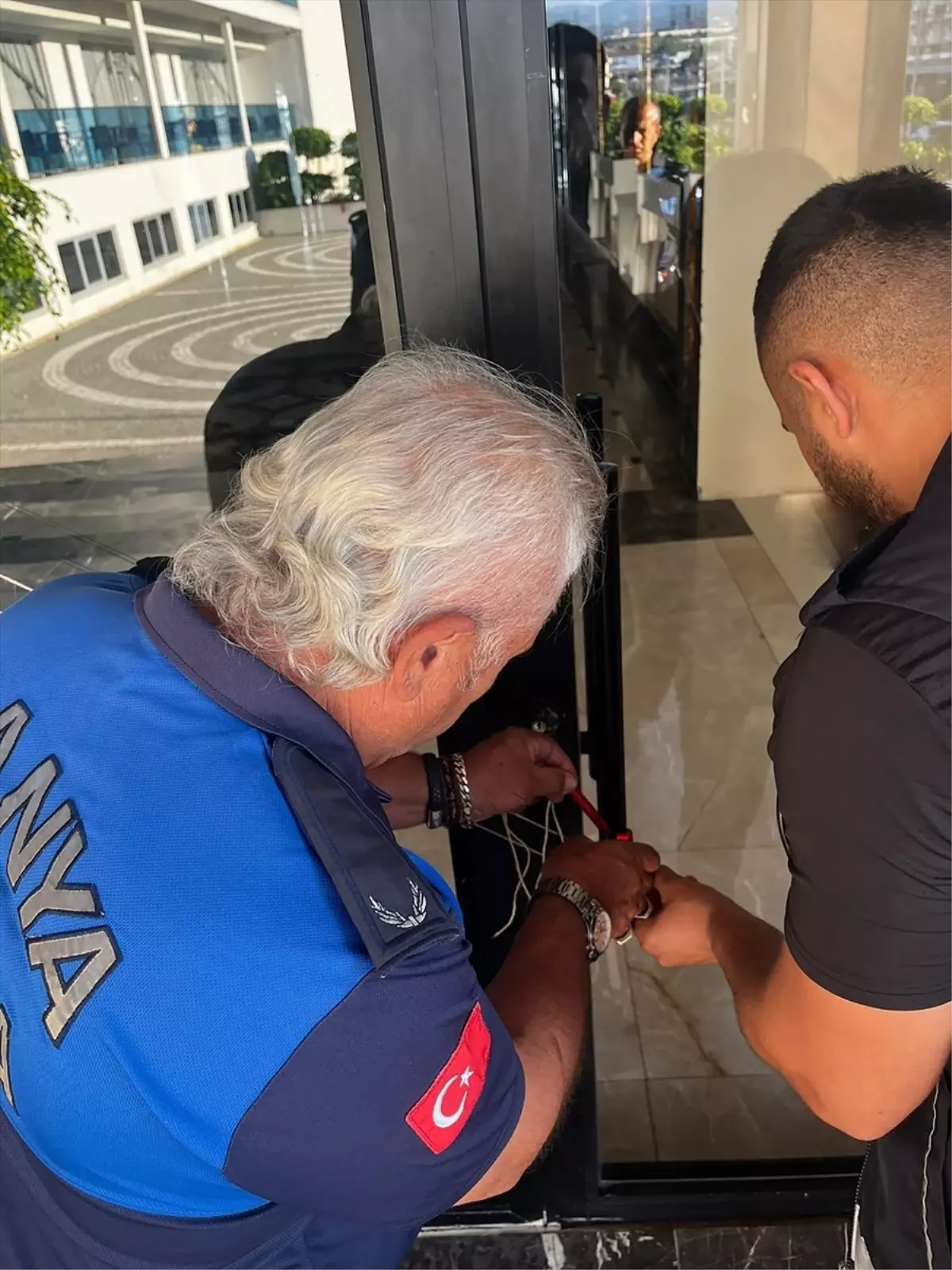 Alanya'da Ruhsatsız Otel 112. Kez Mühürlendi