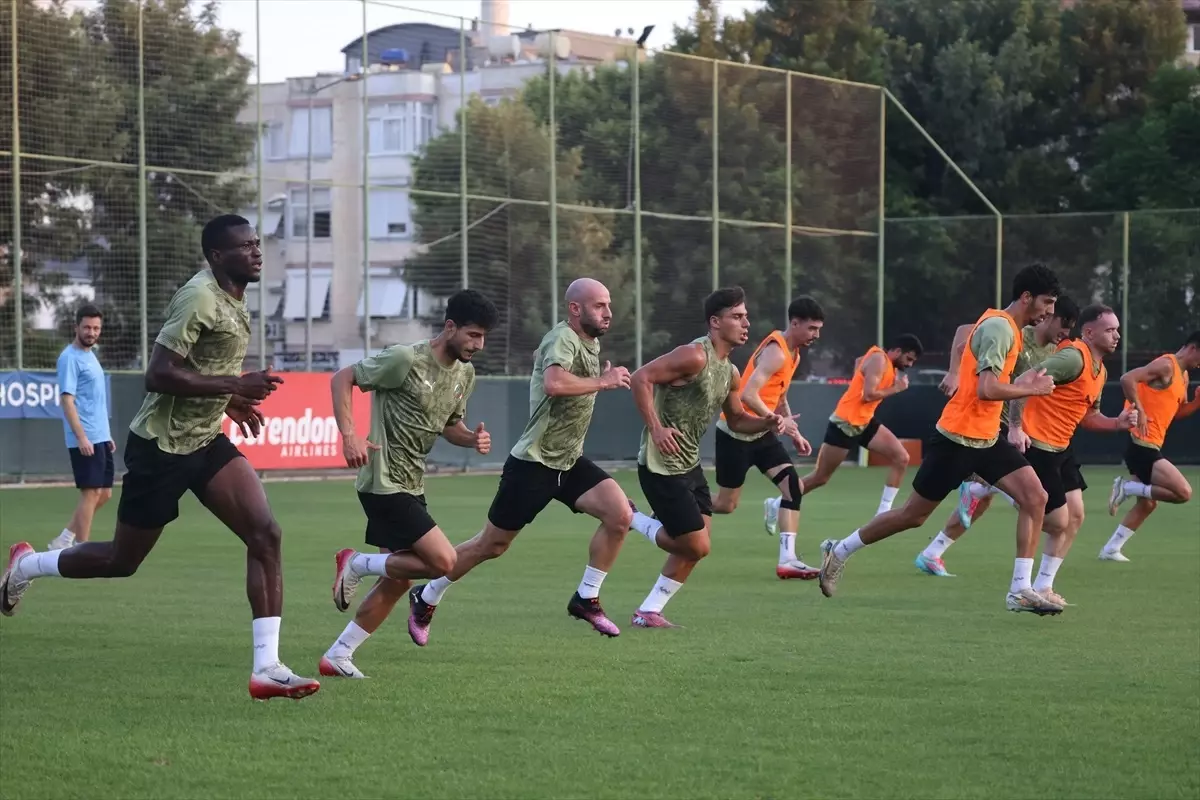 Corendon Alanyaspor Beşiktaş Maçına Hazırlanıyor