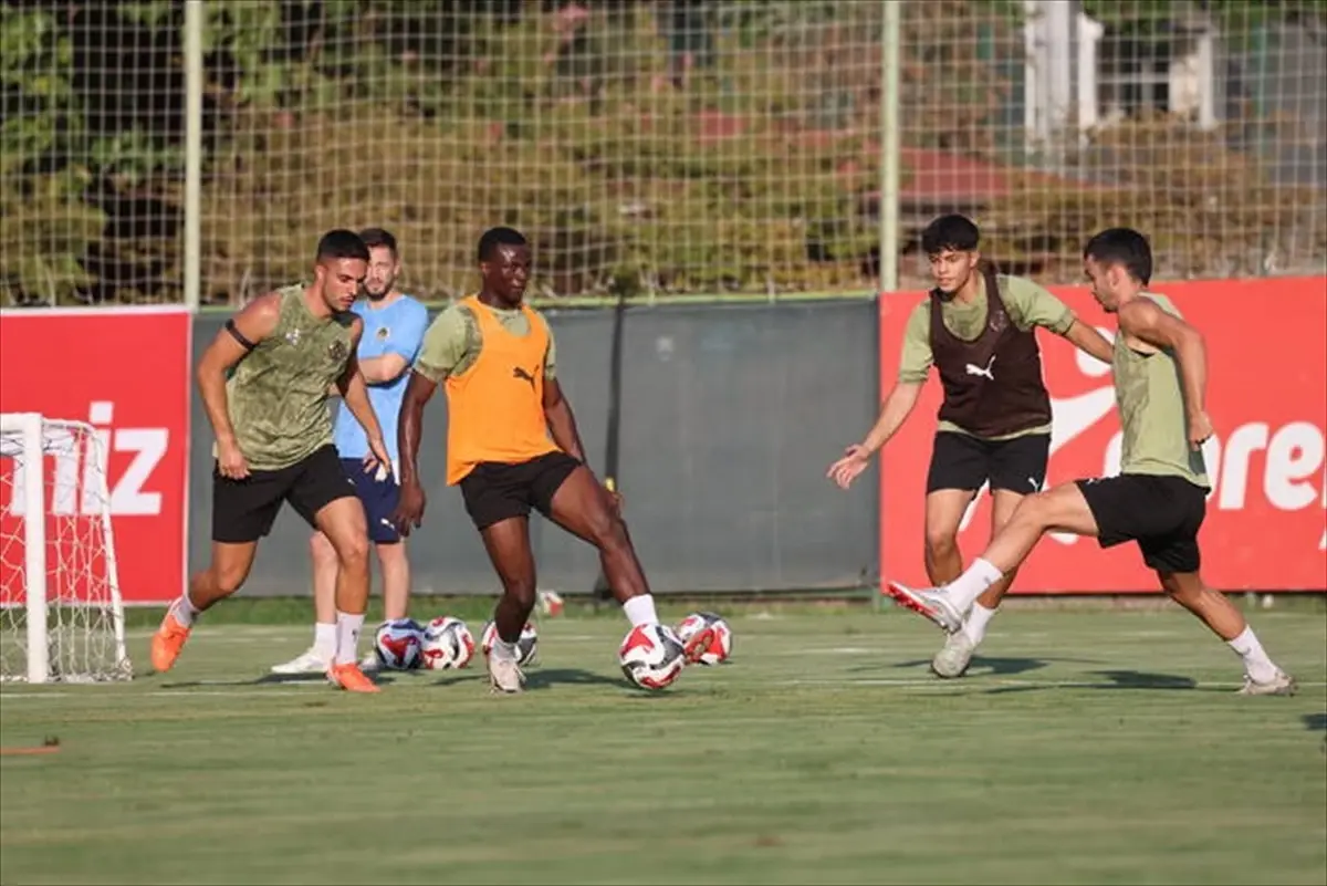 Corendon Alanyaspor, Konyaspor Maçına Hazırlanıyor