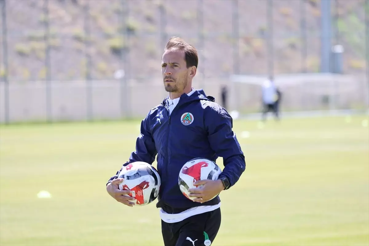 Corendon Alanyaspor, Erzurum'da Yeni Sezon Hazırlıklarına Başladı