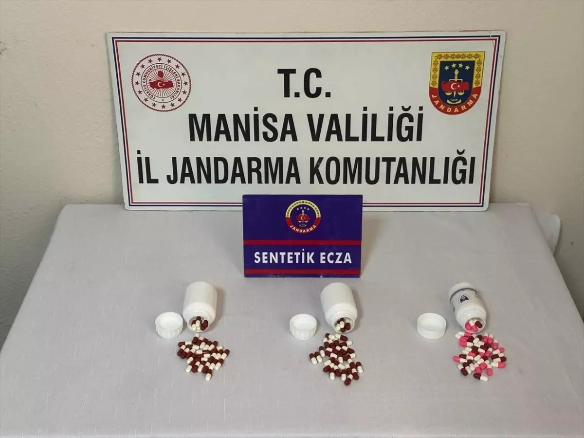 Manisa'da Uyuşturucu Ele Geçirildi, 2 Zanlı Gözaltına Alındı