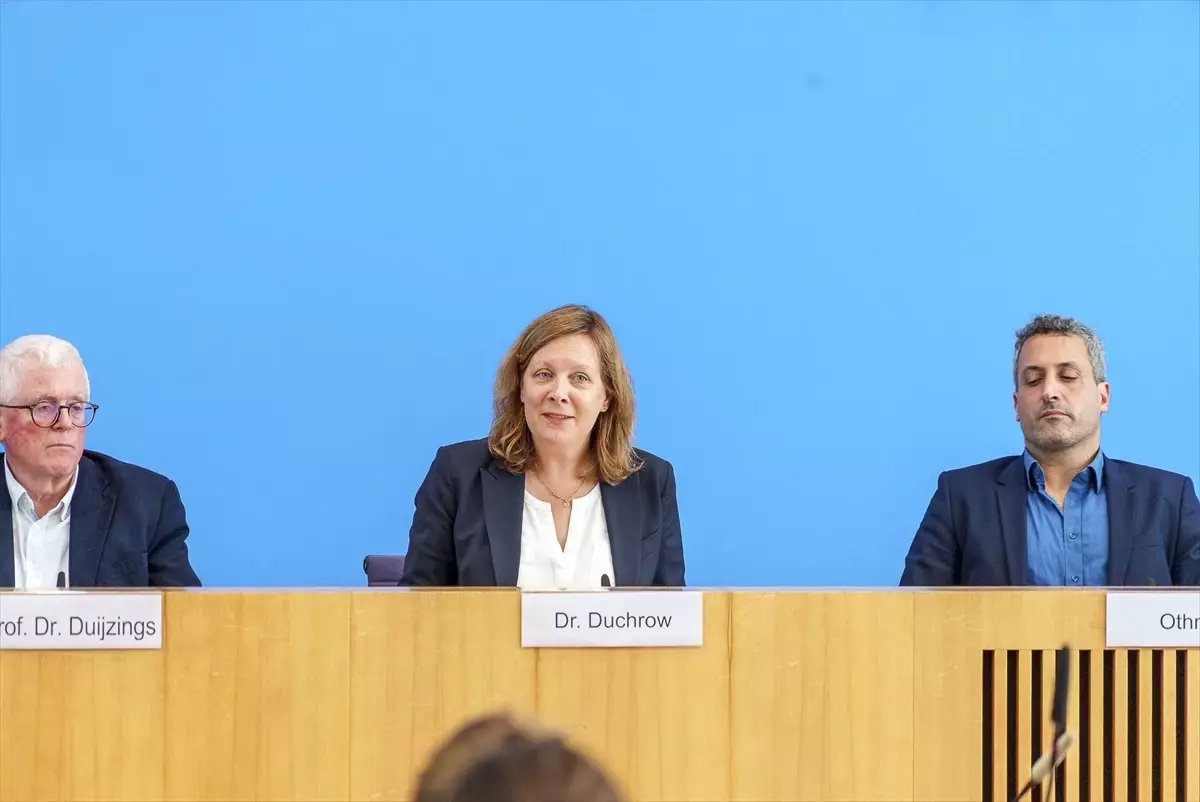Almanya'da Uzmanlar, İsrail'in Gazze'deki Soykırımını Kınıyor