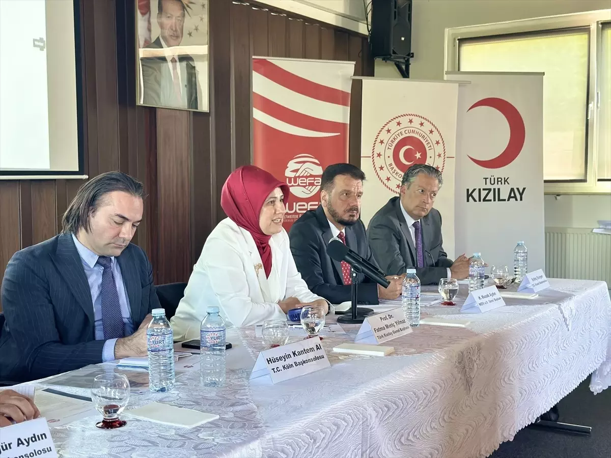 Köln'de Türkiye'deki Doğal Afetlere Hazırlık Toplantısı