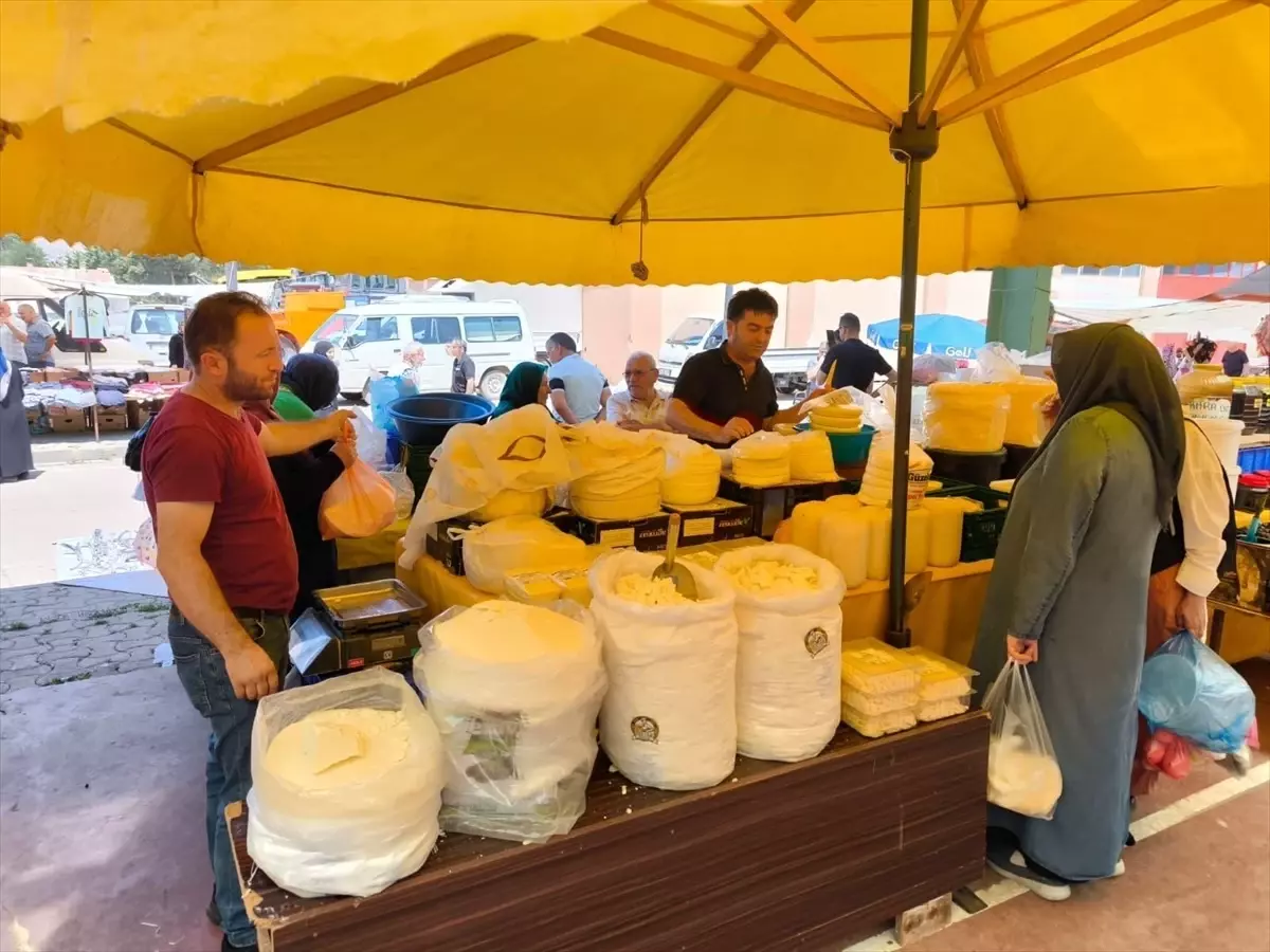 Giresun'da Semt Pazarında Gıda Denetimi