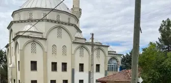 Amasya'da Cami Tadilatı Sırasında İşçi Düşerek Hayatını Kaybetti