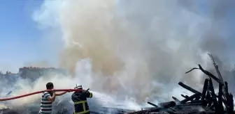 Merzifon'da Kereste Deposunda Yangın Çıktı