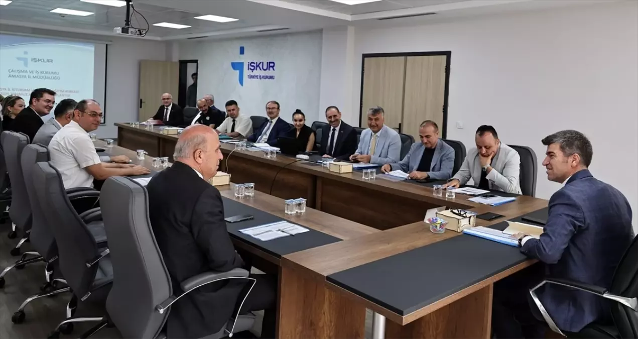 Amasya'da İstihdam ve Mesleki Eğitim Toplantısı Gerçekleştirildi