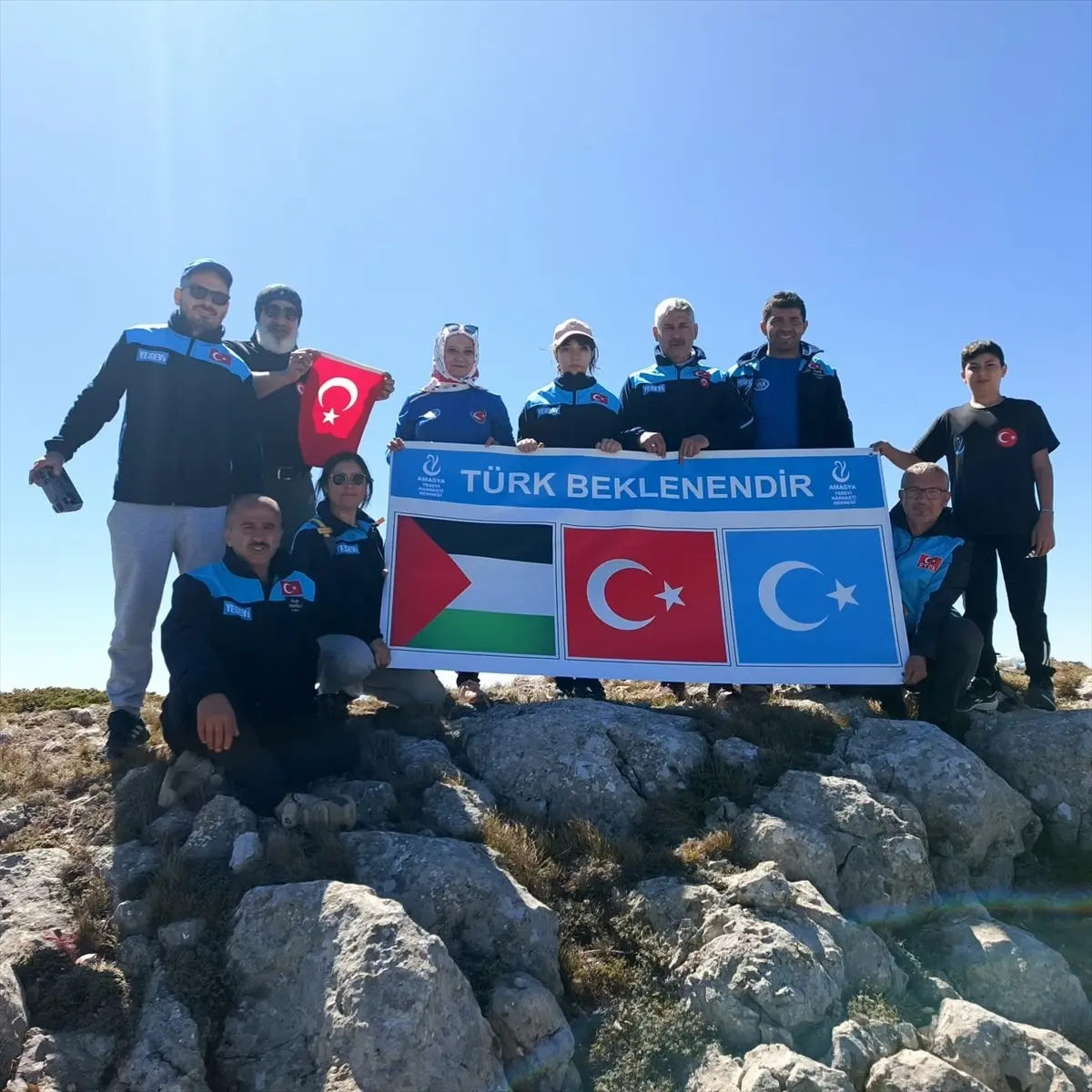Doğu Türkistan ve Gazze İçin Zulme Sessiz Kalma Yürüyüşü Gerçekleştirildi