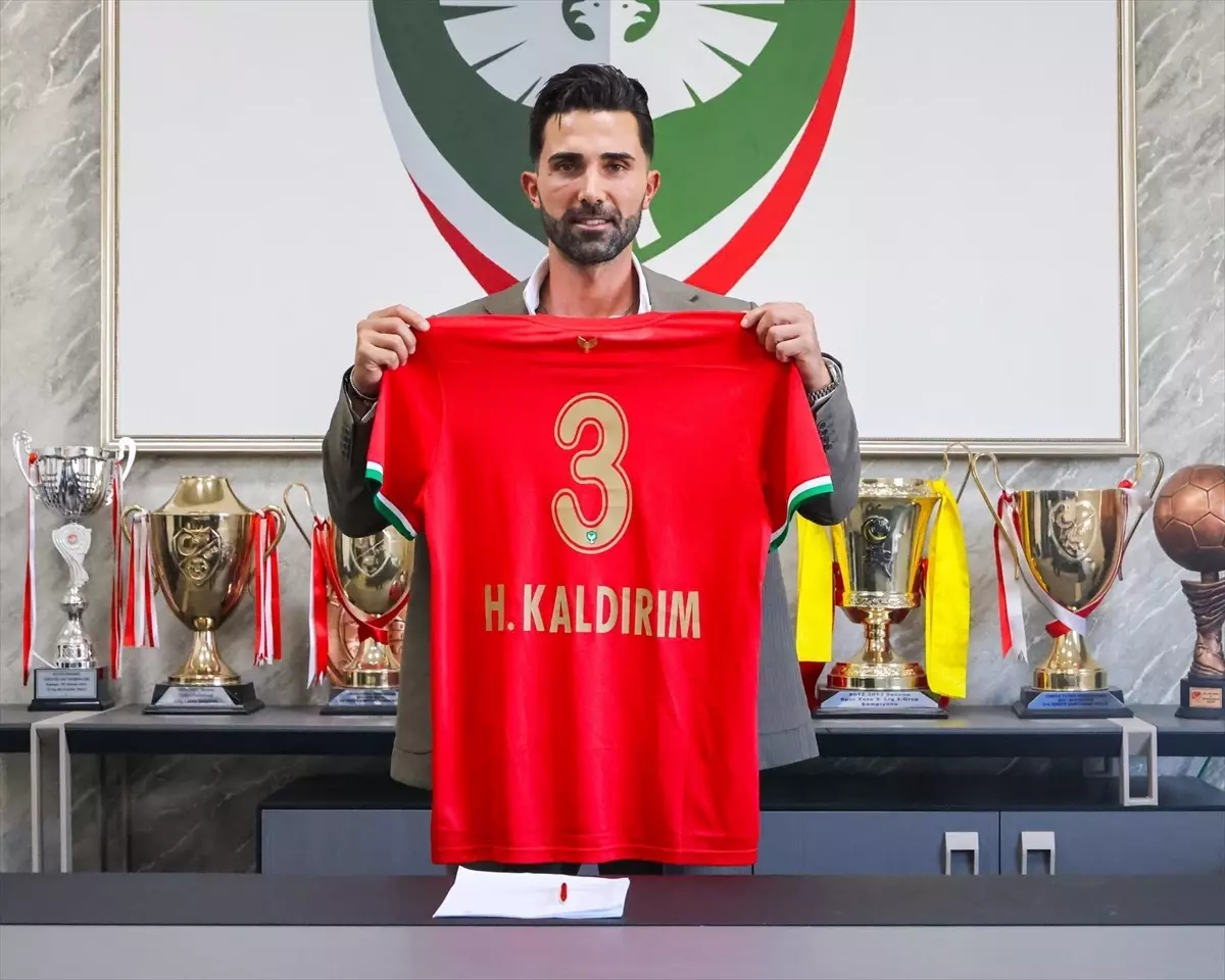 Amed Sportif Faaliyetler, Hasan Ali Kaldırım ile Sözleşme İmzaladı