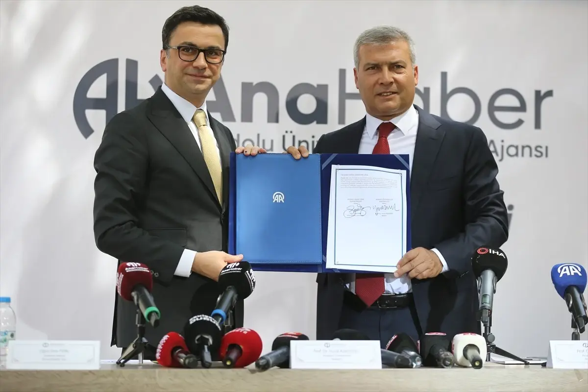 Anadolu Ajansı ve Anadolu Üniversitesi'nden 'AnaHaber' İşbirliği Protokolü