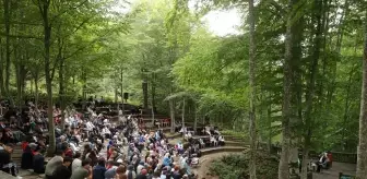 Aile Yılı Temasıyla Düzenlenen Edebiyat Kampı Kocaeli'de Başladı