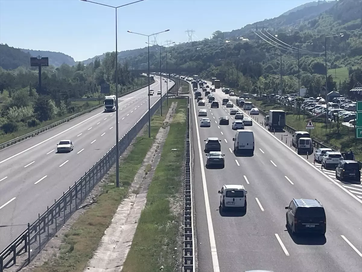 Anadolu Otoyolu'nda Kurban Bayramı Yoğunluğu