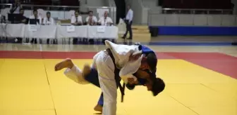 Anadolu Yıldızlar Ligi Judo Müsabakaları Siirt'te Başladı
