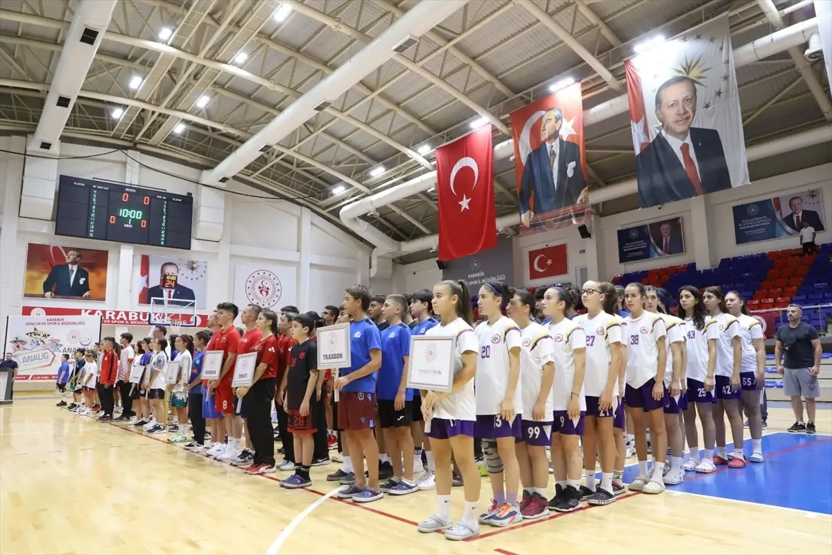 Anadolu Yıldızlar Ligi Basketbol Yarı Final Müsabakaları Karabük'te Başladı