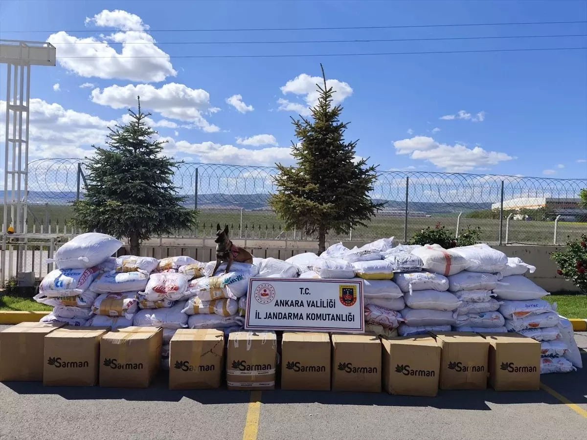 Ankara'da 6 Ton Kaçak Tütün Ele Geçirildi