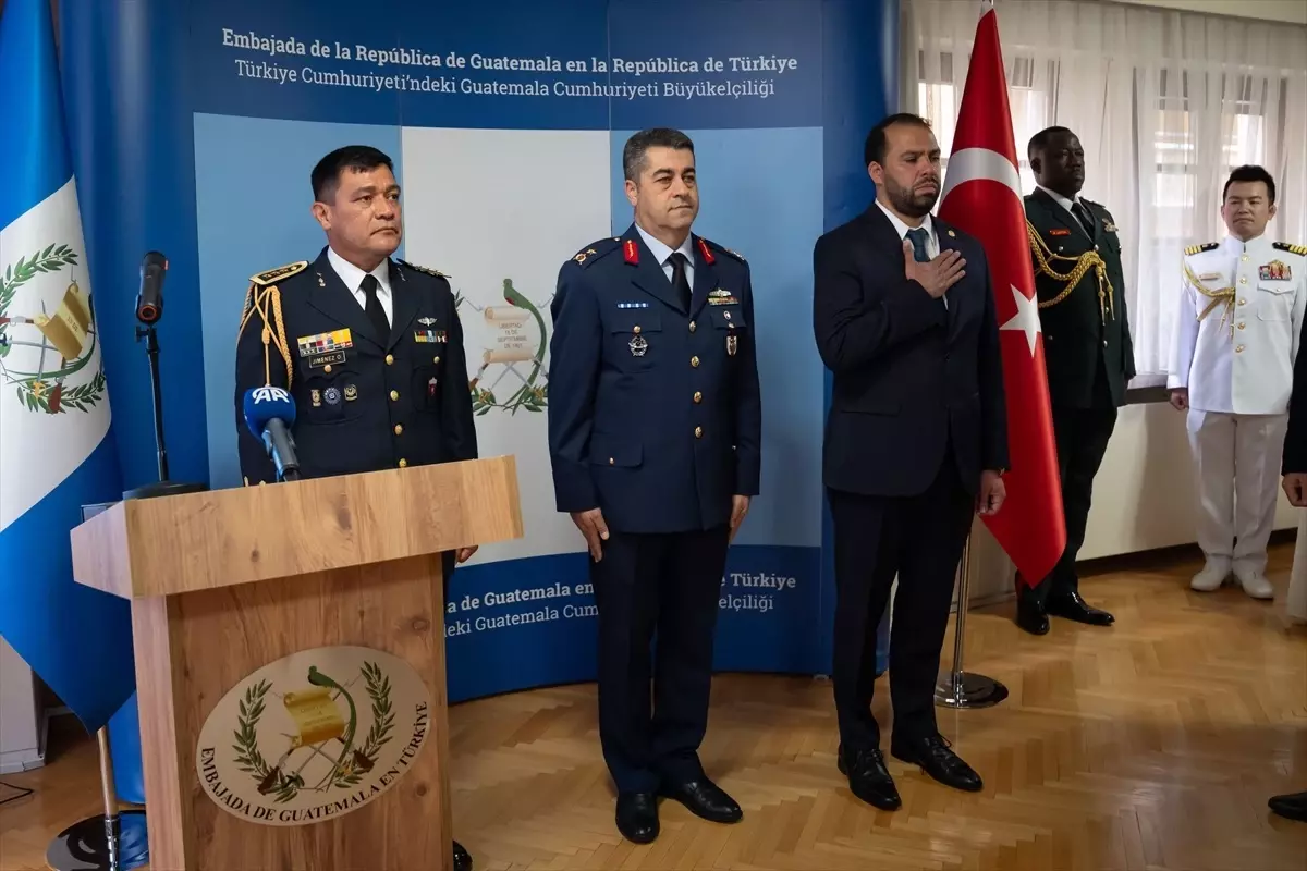 Guatemala Silahlı Kuvvetler Günü Ankara'da Kutlandı