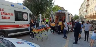 Kahramankazan'da Trafik Kazası: İki Yaralı