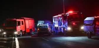 Ankara'da Otomobil-Minibüs Çarpışması: 1 Ölü, 1 Yaralı