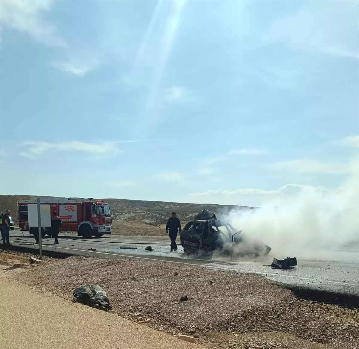 Nallıhan'da Tırla Çarpışan Otomobildeki Sürücü Hayatını Kaybetti