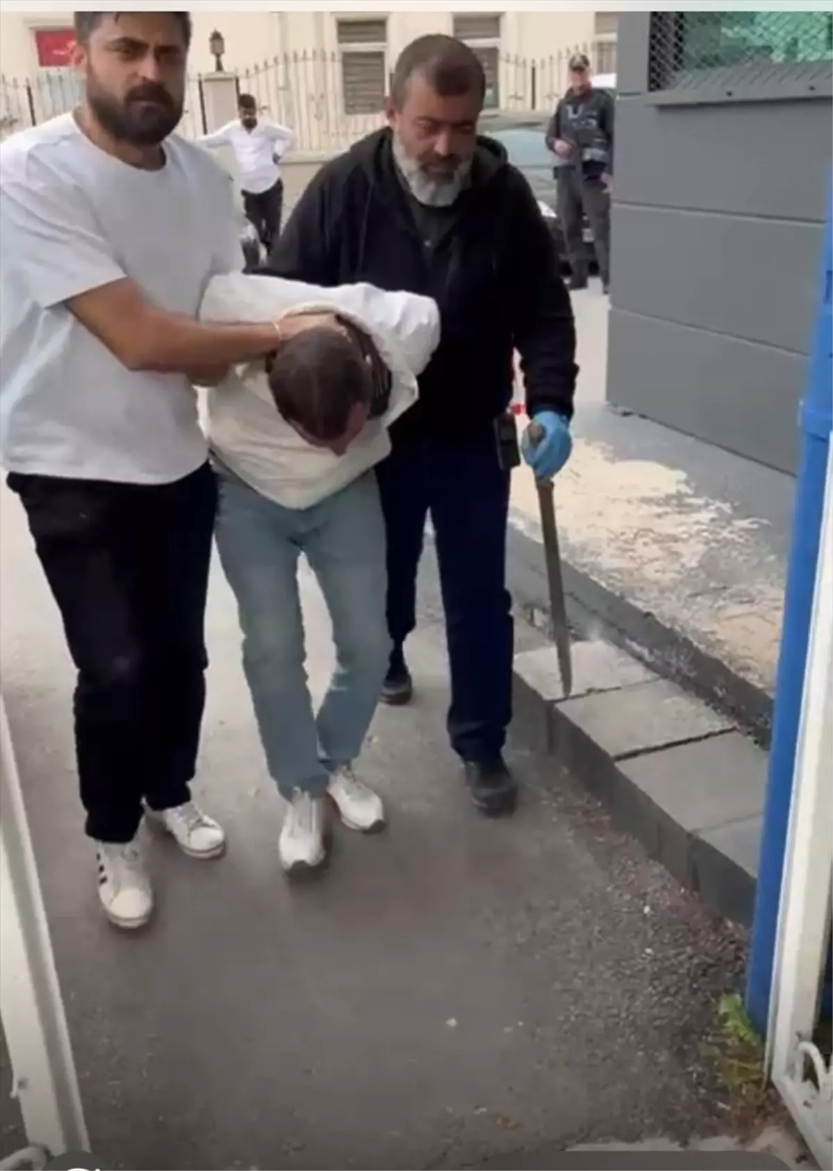 Yol Verme Kavgasında Bıçak Çıkaran Şüpheli Yakalandı