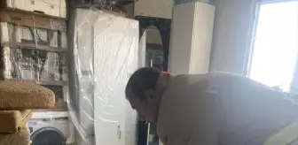 Antakya'da Eve Giren Yılan İtfaiye Ekipleri Tarafından Yakalandı