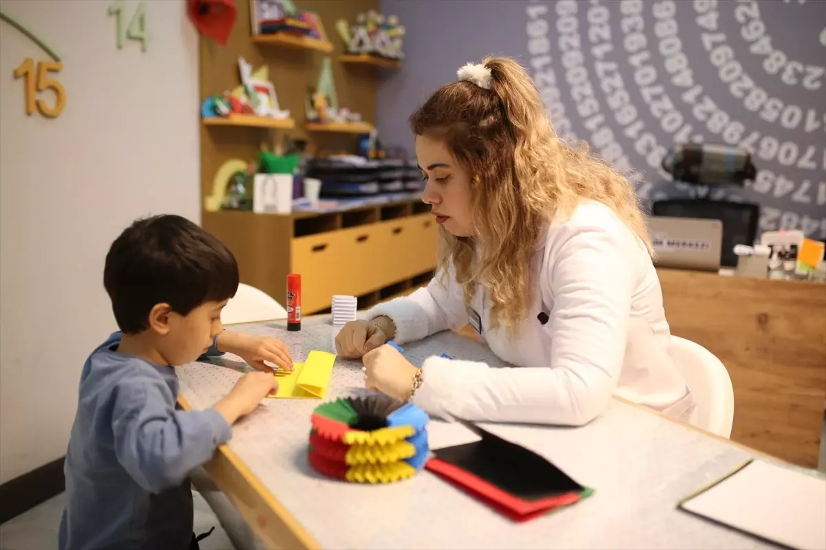 Antalya Bilim Merkezi’nden Öğrencilere Bilim Atölyeleri