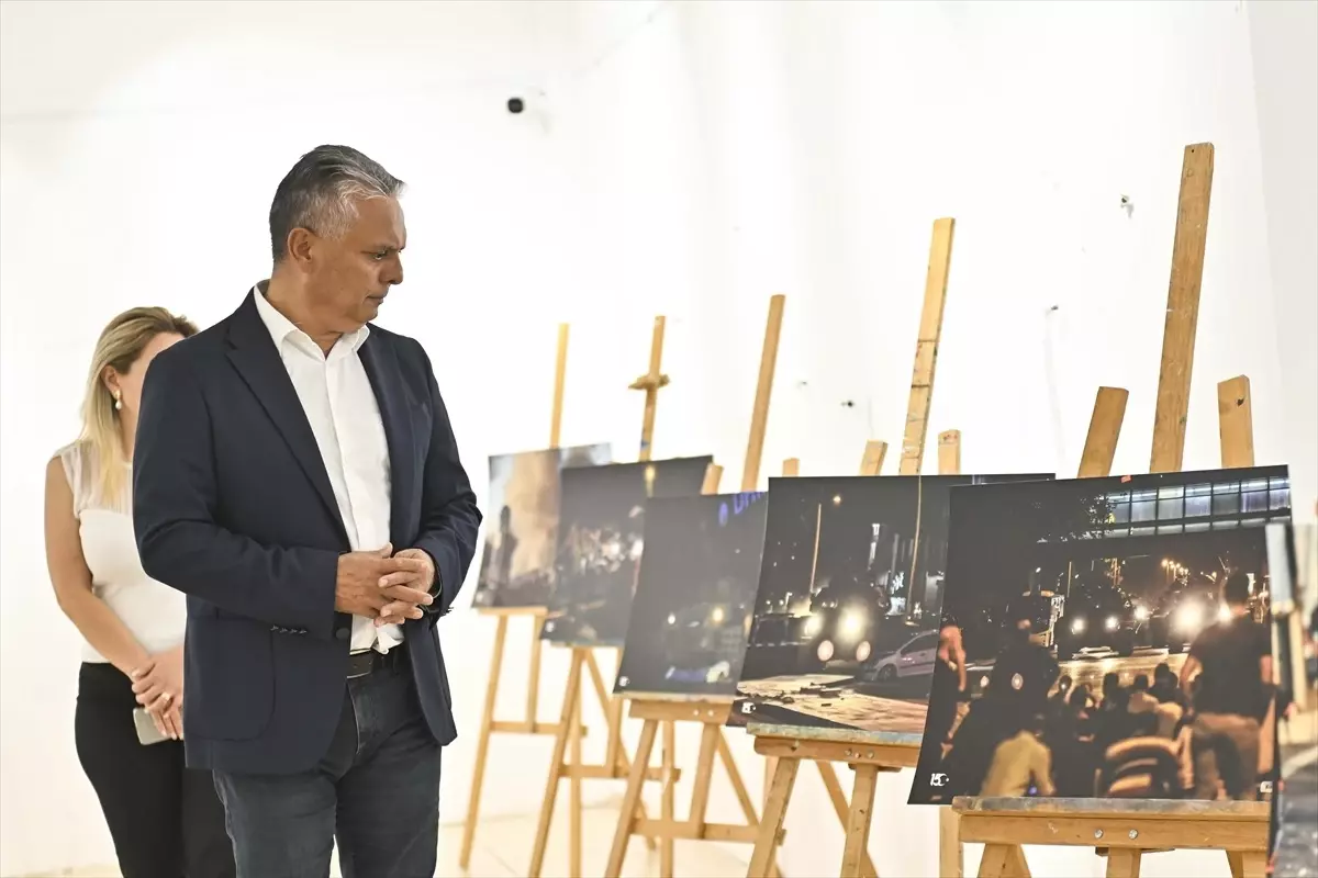 Muratpaşa Belediyesi'nden 15 Temmuz Temalı Fotoğraf Sergisi
